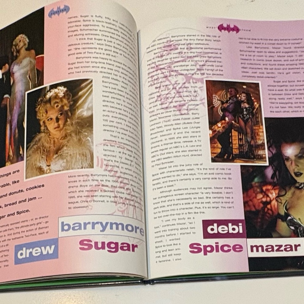 Vintage 1995 Batman Forever The Official Movie Book By Michael Singer
Hardcover - Picture 13 of 16